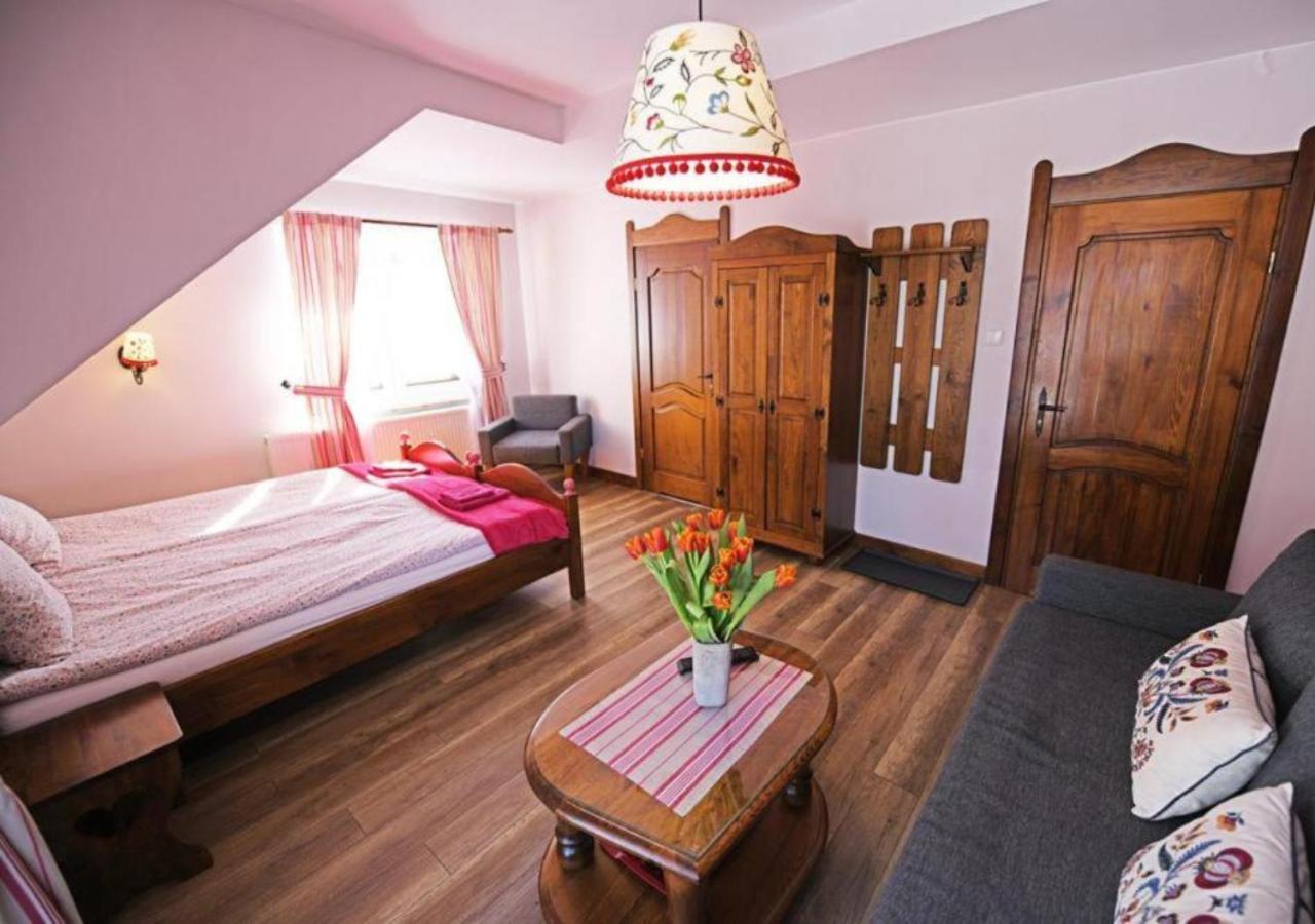 KrzesznaGosciniec Malinowka住宿加早餐旅馆 外观 照片